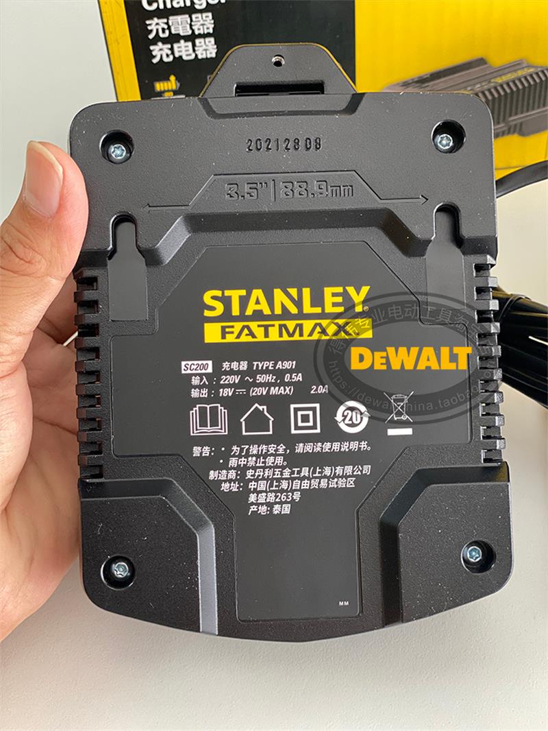 Lithiumbatterijlader voor Stan - Power Tools Stanley recensie en prijs